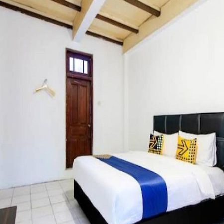 Spot On 2107 Ijo Pupus Syariah Residence Baturetno Exterior photo